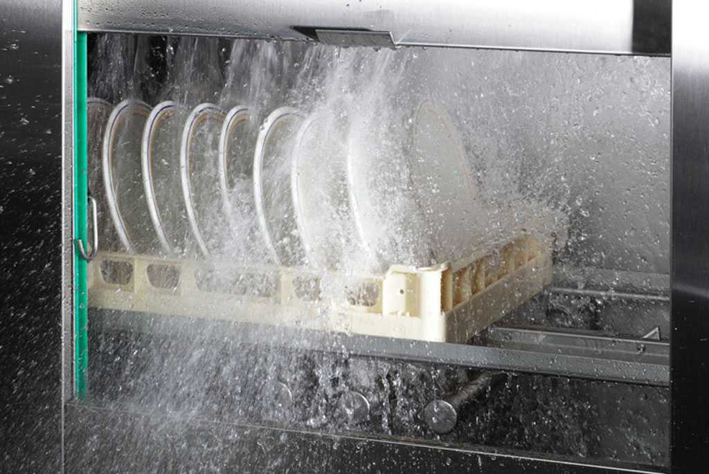 Посудомоечная машина не сливает воду Hitachi